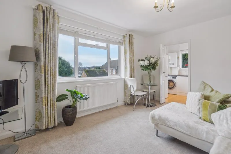 Penn Court Lock Road, Marlow SL7 1QR, photo 2