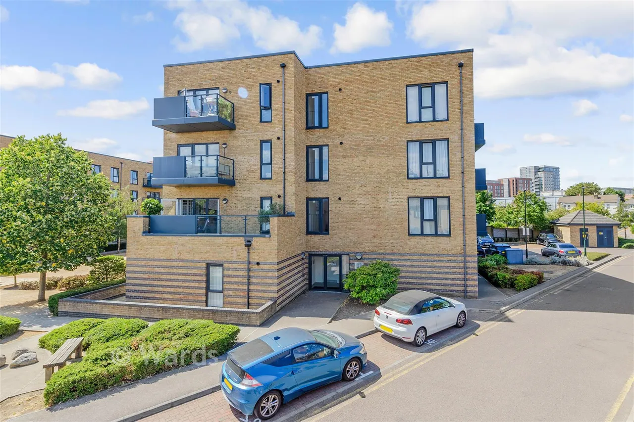 Sterling Road, Bexleyheath, DA7, photo 2