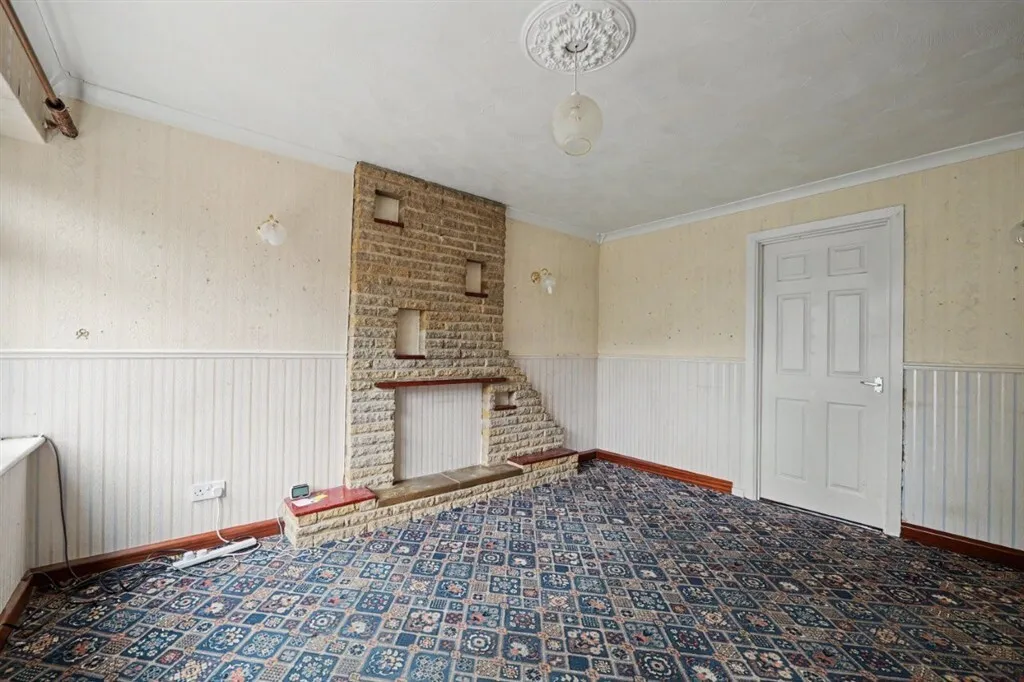 Court Close, Calmore, SOUTHAMPTON, photo 4