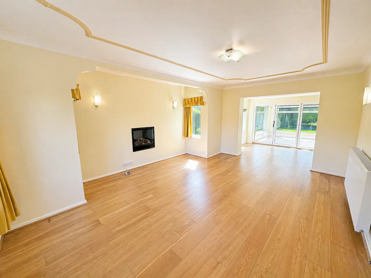 Harewood Avenue, Sale, M33, photo 5