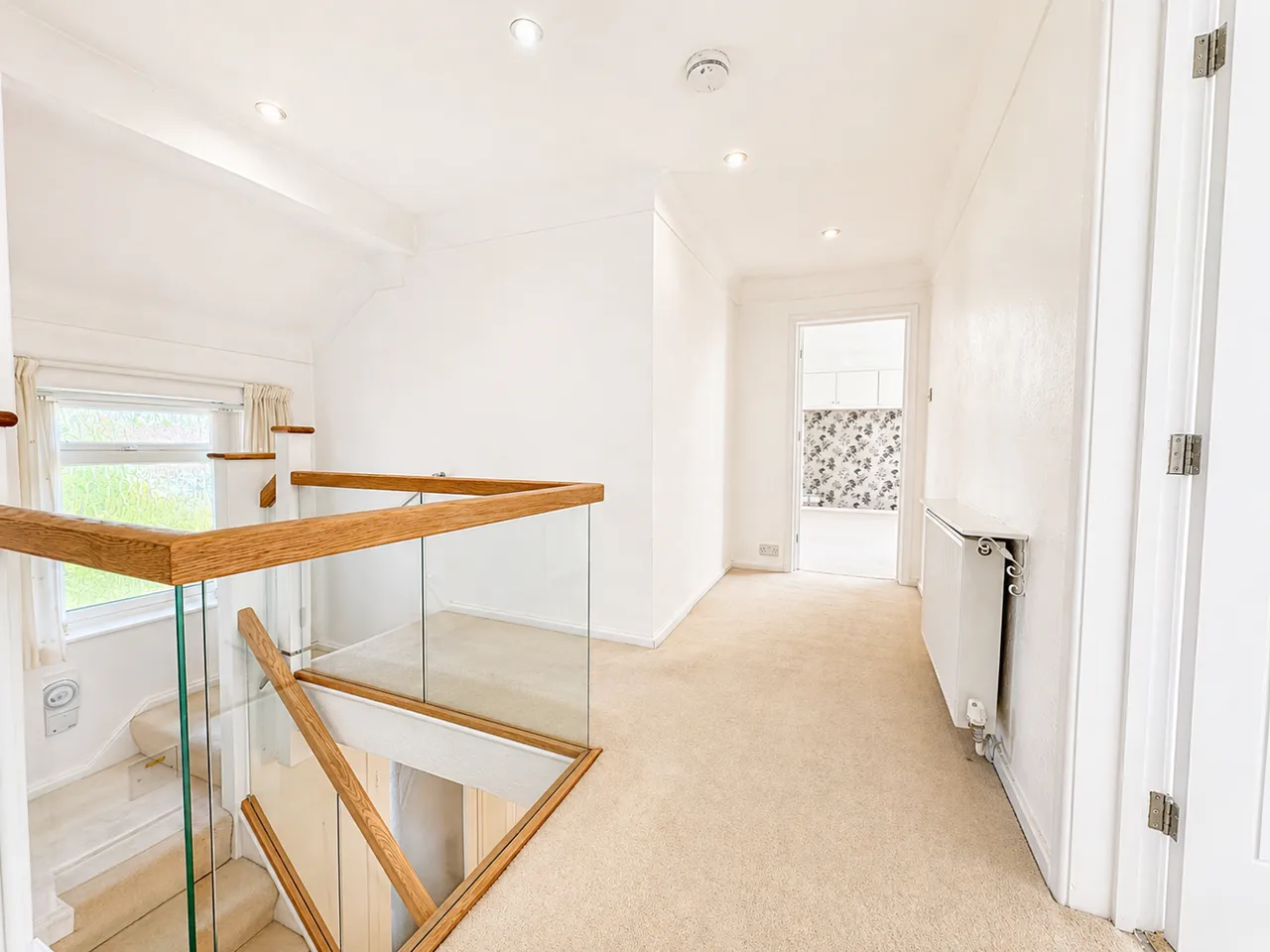 Harewood Avenue, Sale, M33, photo 13