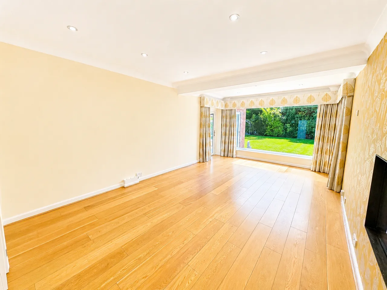 Harewood Avenue, Sale, M33, photo 10