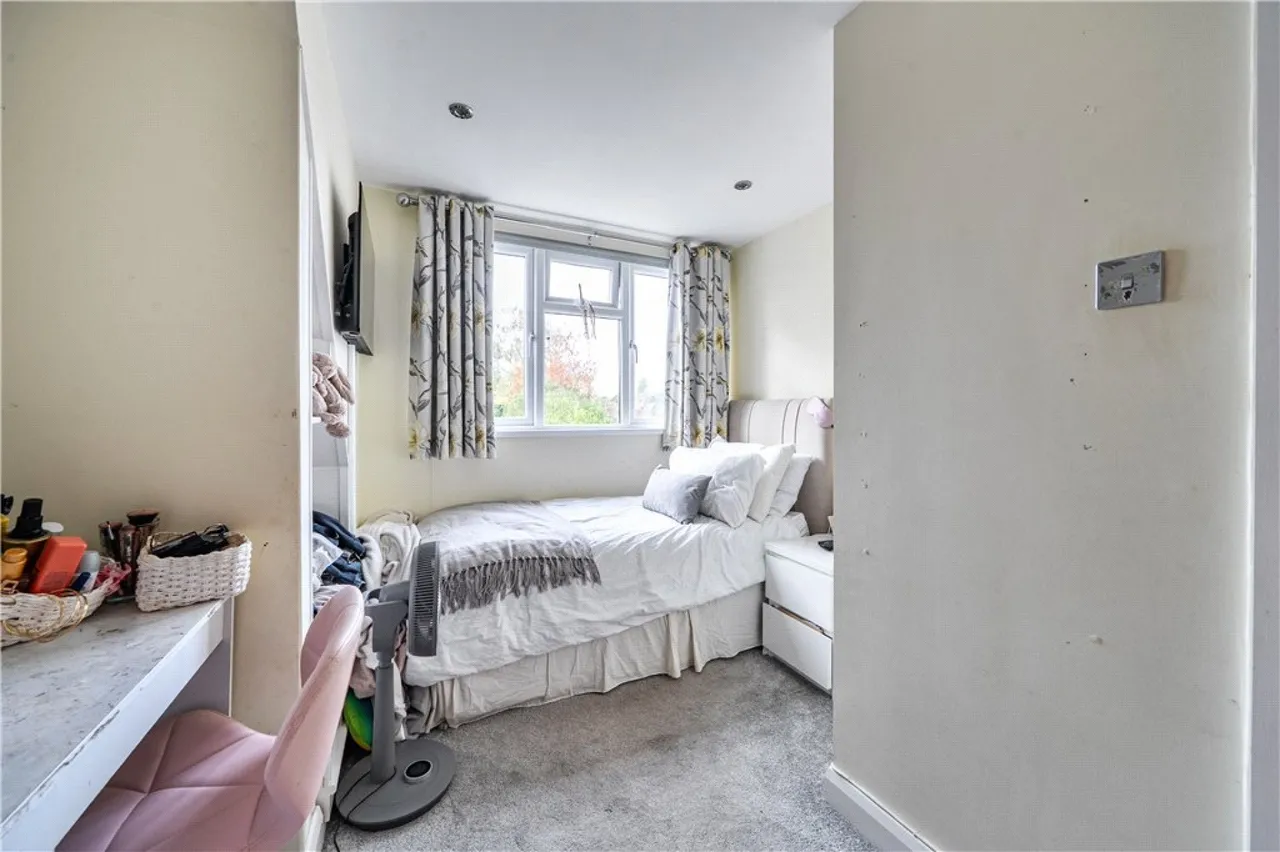 Botley Road, North Baddesley, SO52, photo 12