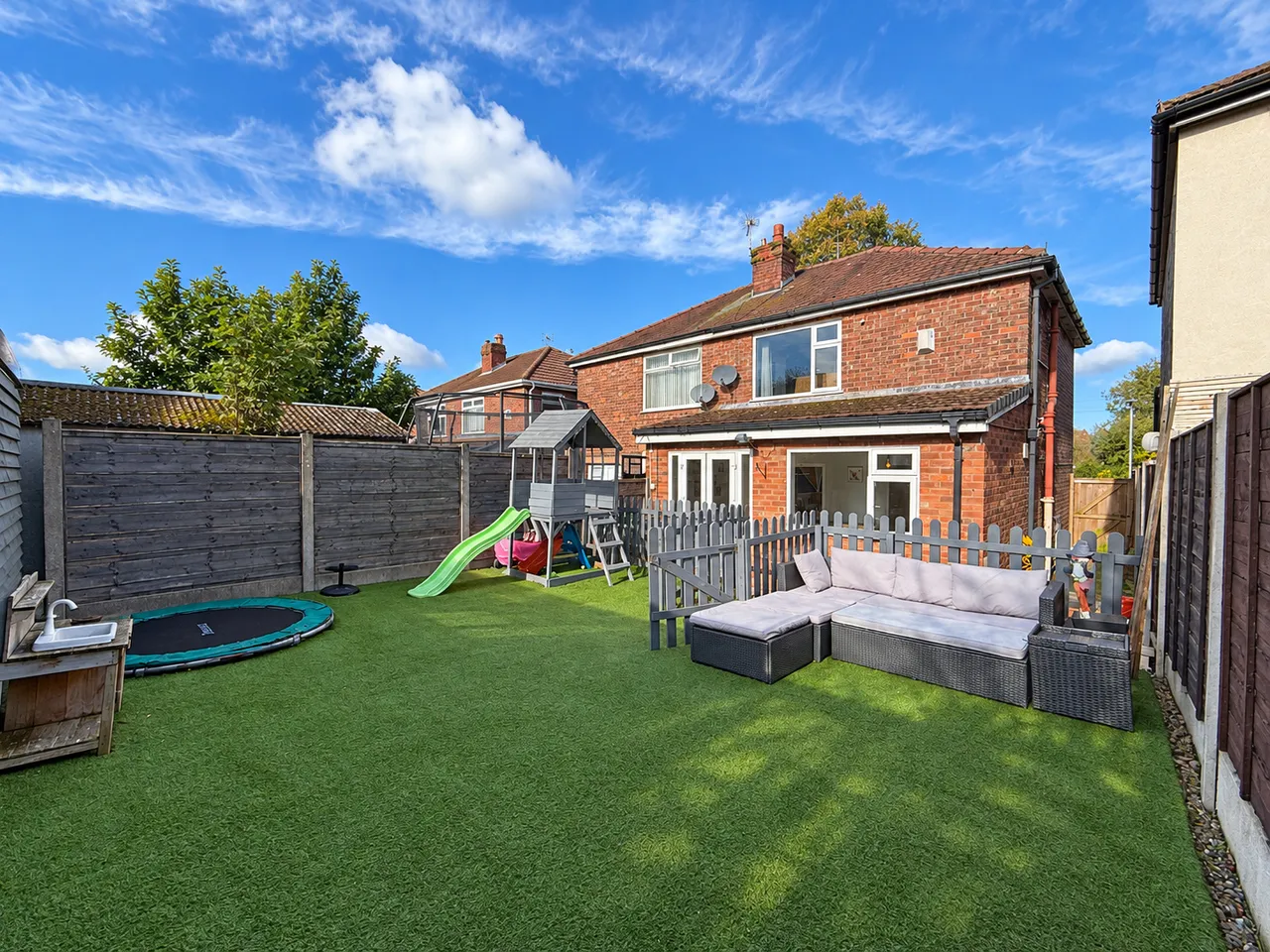 Cedar Avenue, Whitefield, M45, photo 4