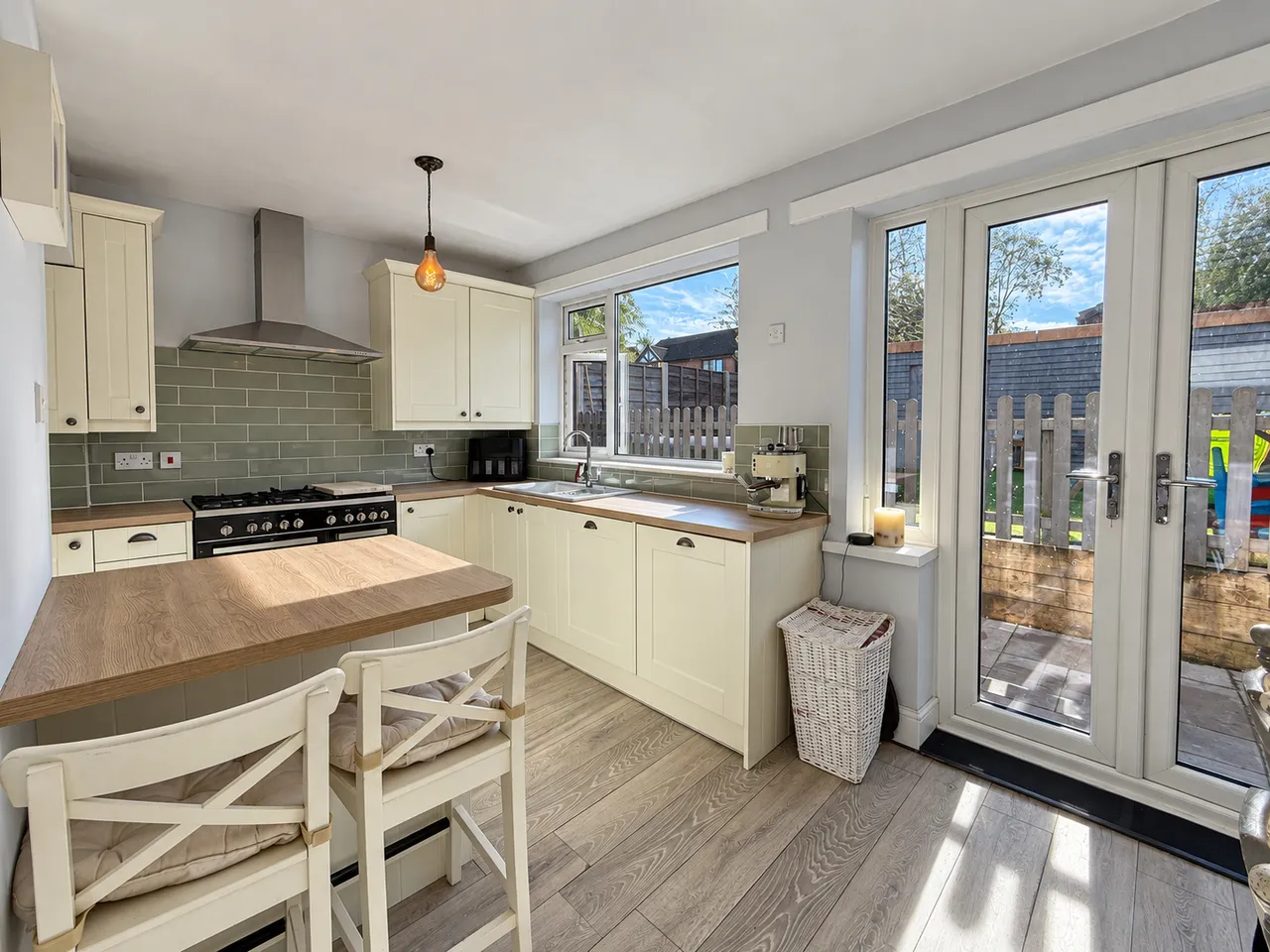 Cedar Avenue, Whitefield, M45, photo 2