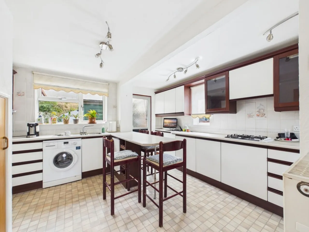 Budshead Road, Higher St Budeaux, Plymouth, photo 5