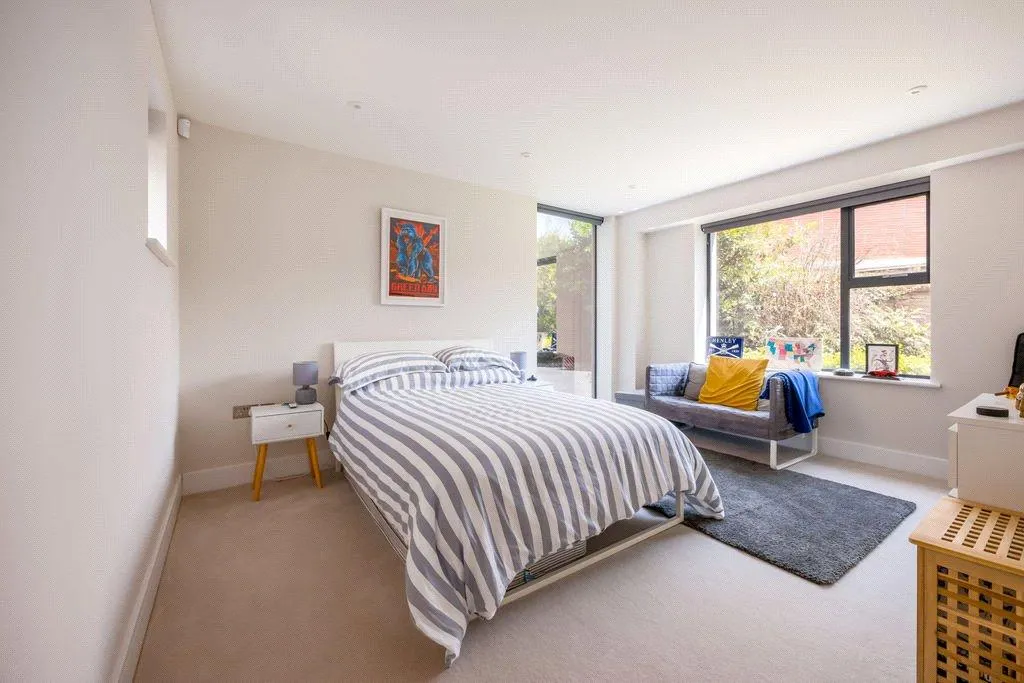 Rothesay Drive, Highcliffe, BH23, photo 13