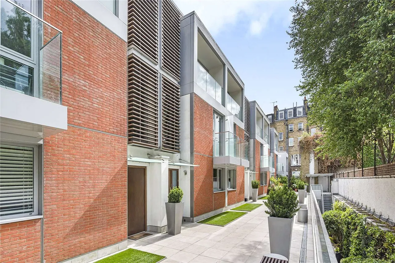 Crabtree Place, Fitzrovia, London, W1T 2AT, photo 7