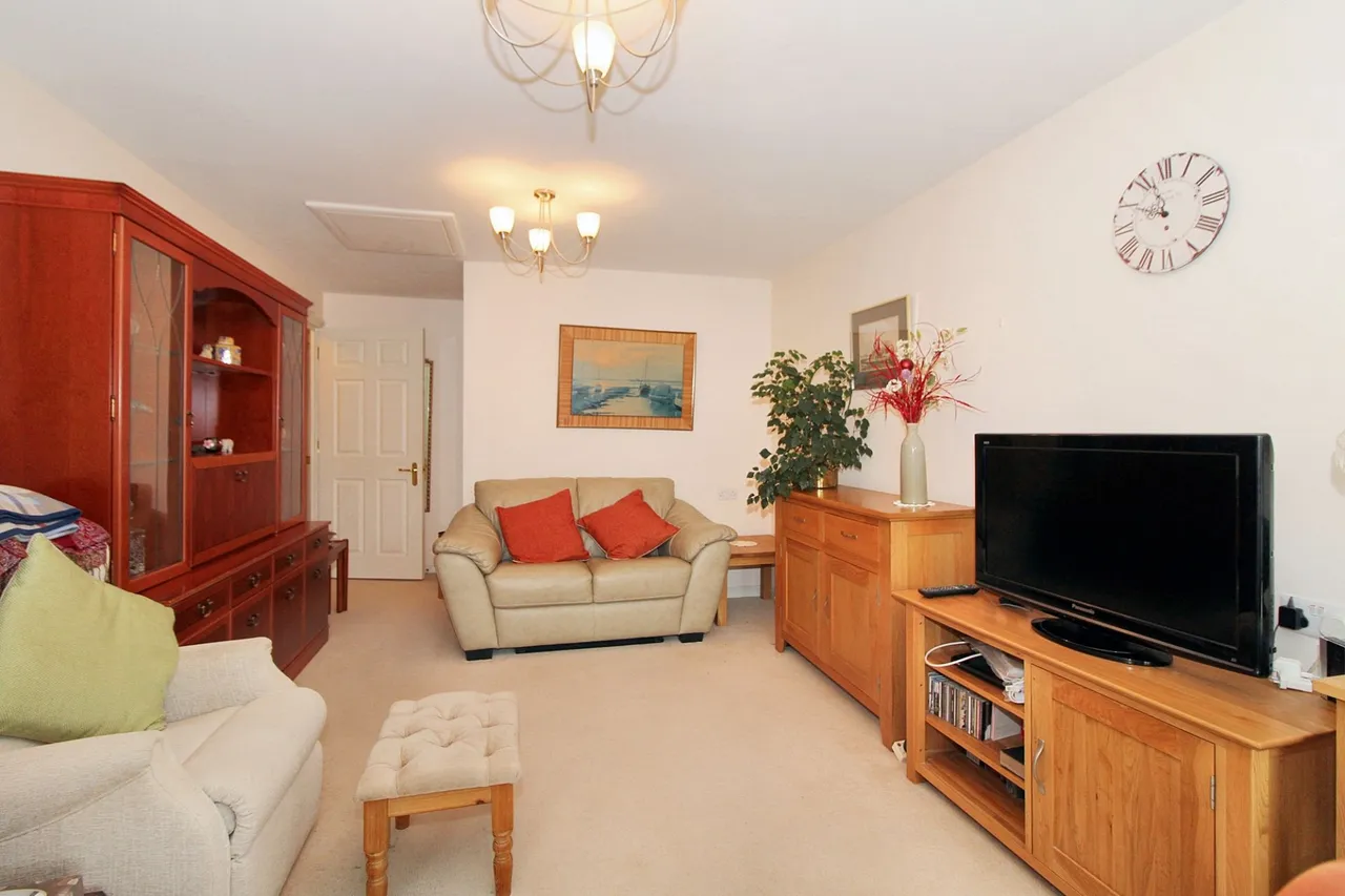 Penn Road, Hazlemere, HP15, photo 13