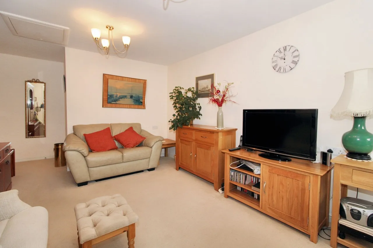 Penn Road, Hazlemere, HP15, photo 8