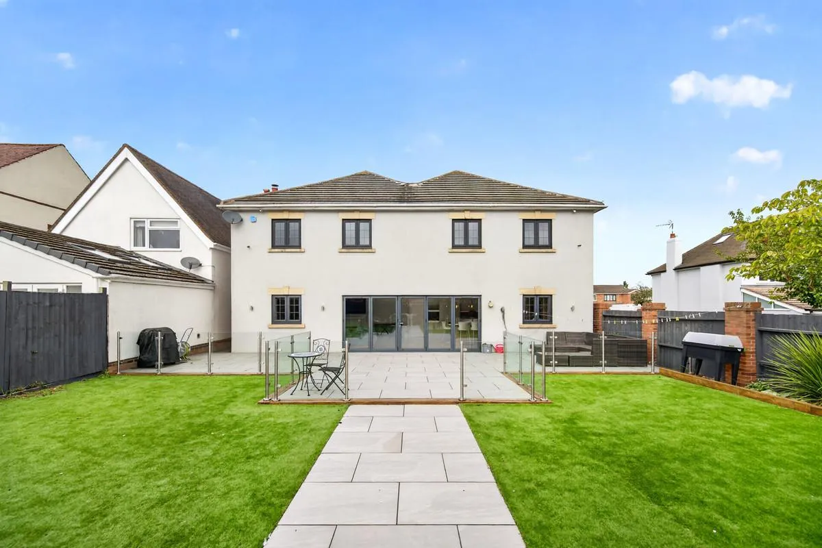 Sketchley Road, Burbage, LE10, photo 30