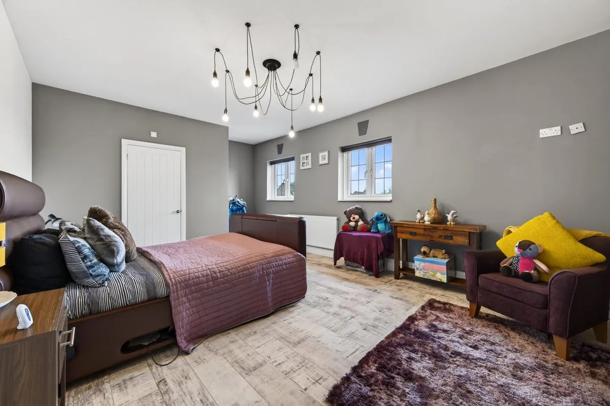 Sketchley Road, Burbage, LE10, photo 25