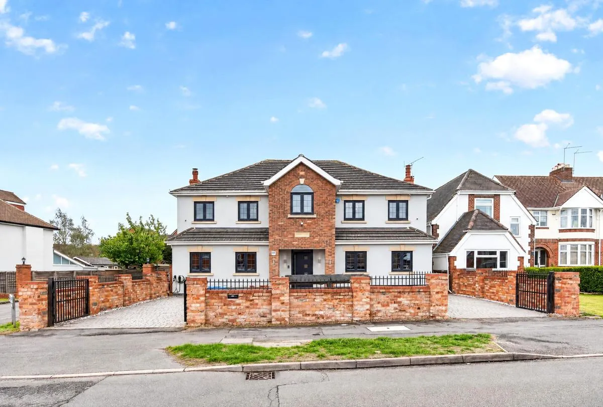 Sketchley Road, Burbage, LE10, photo 33