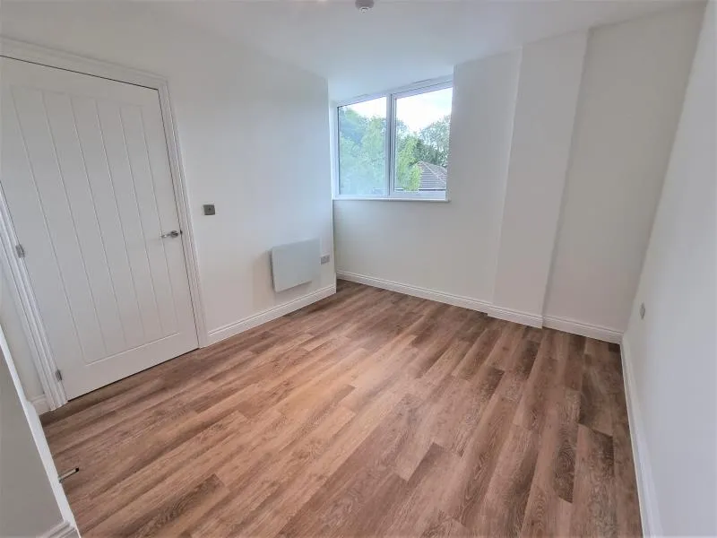 Golden House, Guildford, GU1, photo 5