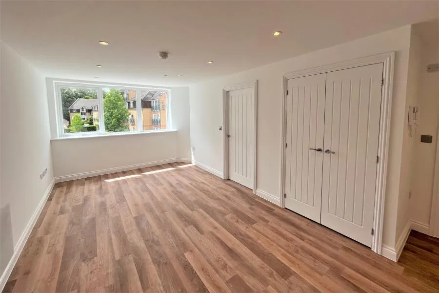 Golden House, Guildford, GU1, photo 4