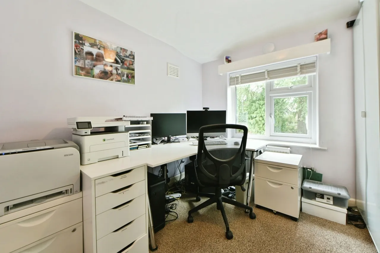 Werneth Road, Woodley, Stockport, Greater Manchester, SK6, photo 17
