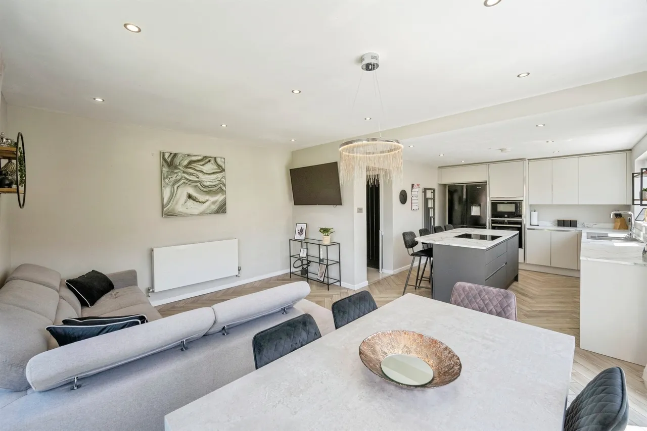 Knightsbridge Road, Messingham, DN17, photo 4