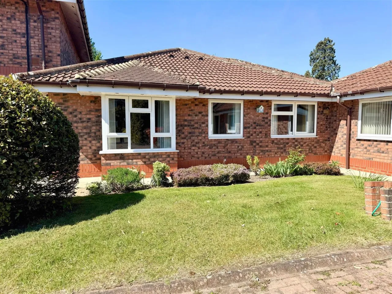 2 bed flat for sale, Greenshaw Drive, Wigginton, YO32