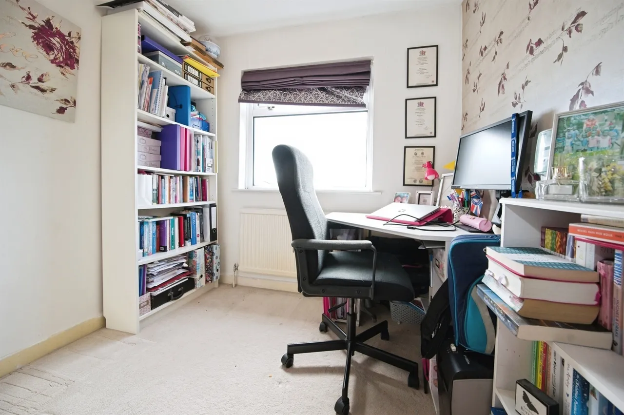 Lowerdale Drive, Llantrisant, CF72, photo 8