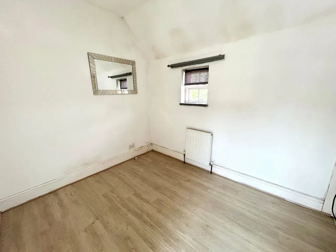 Plough Hill Road, Nuneaton, Warwickshire, CV10, photo 9