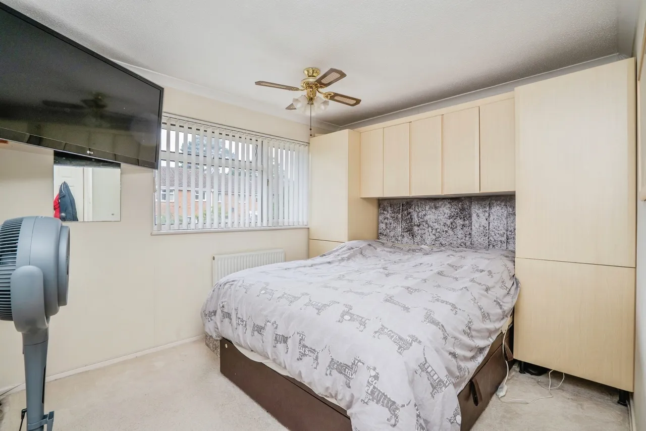 Woolwich Close, Bursledon, SO31, photo 8
