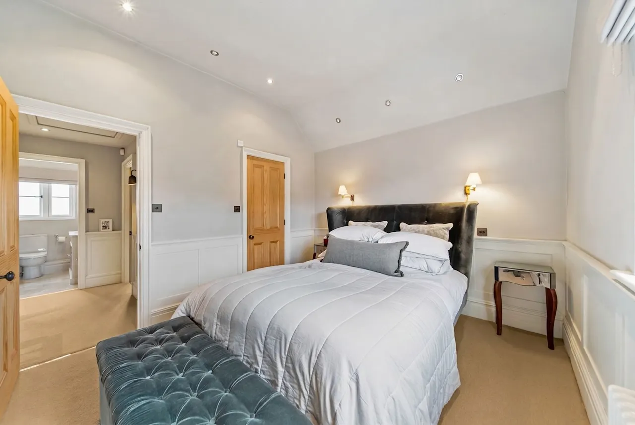 Elder Avenue, Burscough, L40, photo 23