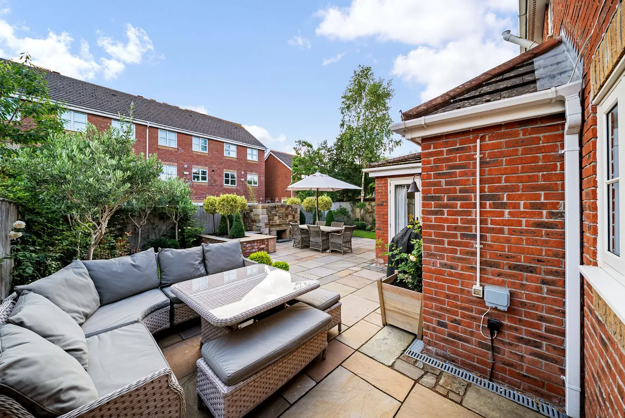 Elder Avenue, Burscough, L40, photo 40