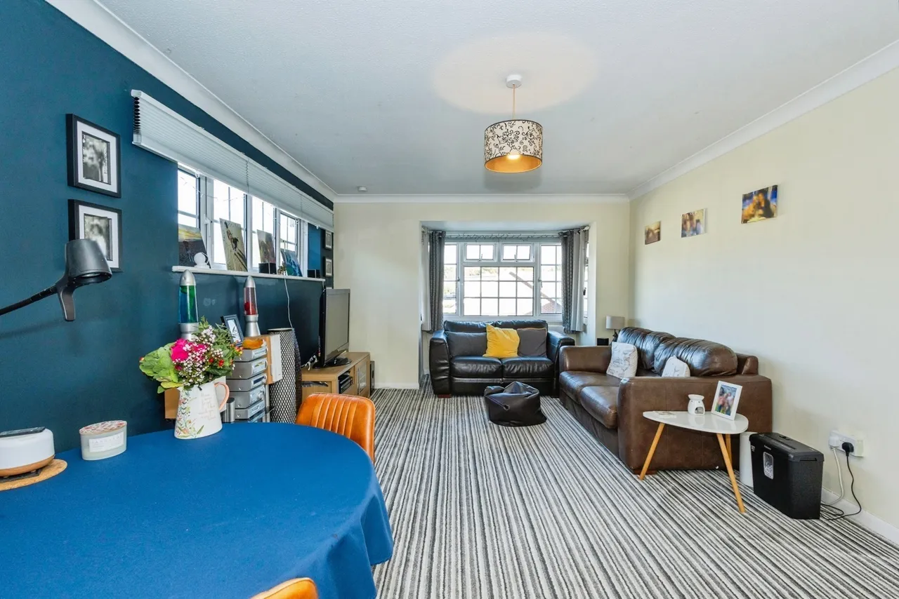 Green Lane, Hayling Island, PO11, photo 3