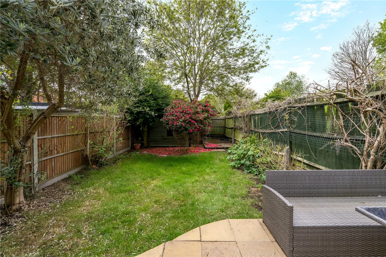 Connaught Road, Teddington, TW11 0QF, photo 14