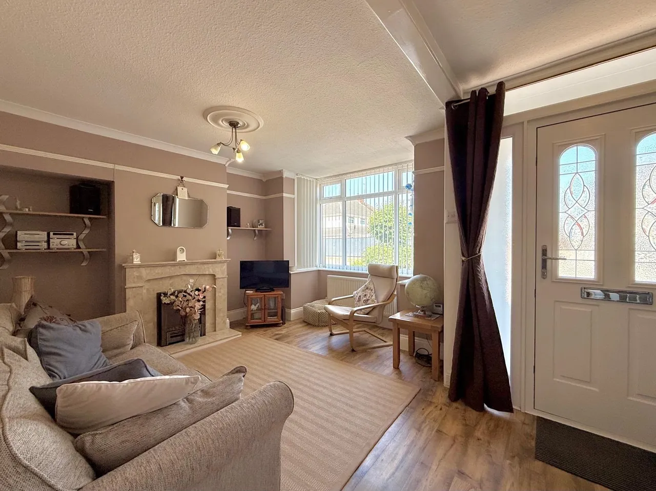 Bessemer Road West, Swindon, Wiltshire, SN2 1ND, photo 2