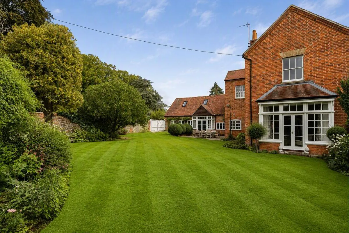 Manor Road, Goring, RG8, photo 2