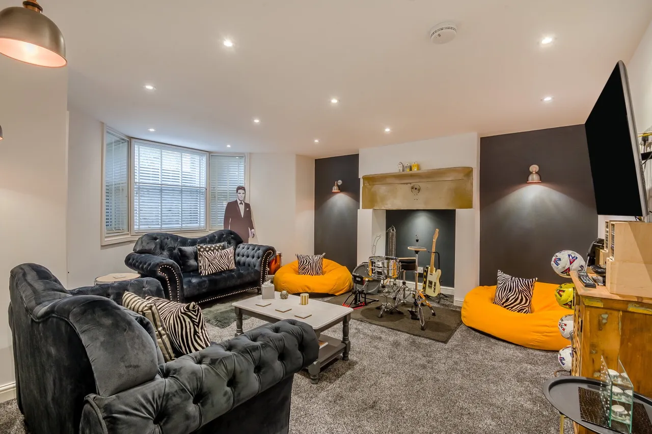 New North Road, Huddersfield, HD1, photo 31