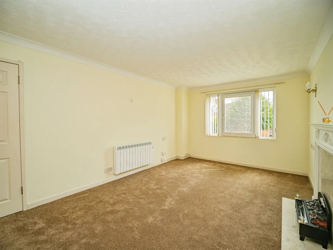 London Road, DORCHESTER, photo 3