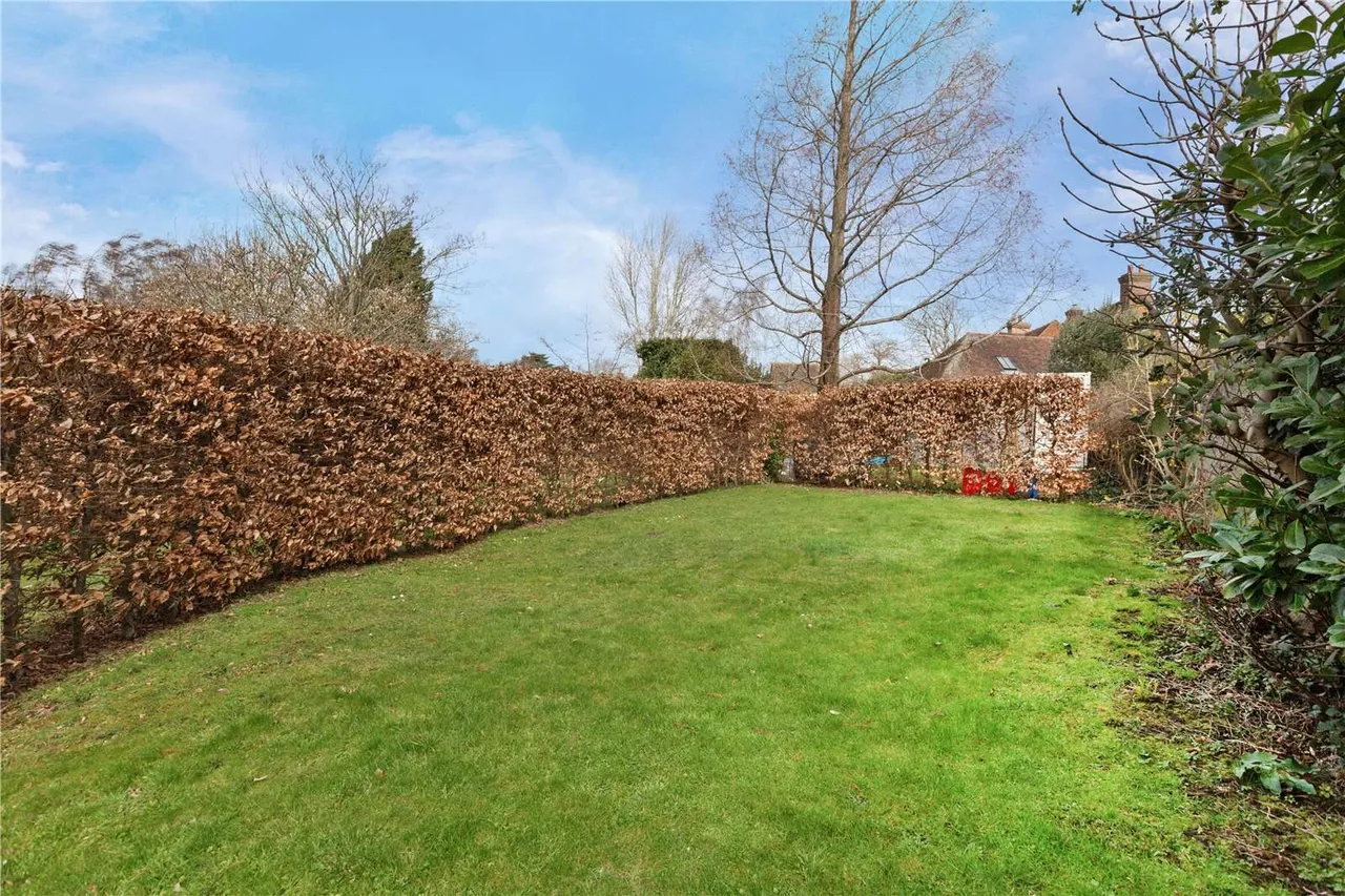 High Street, Brenchley, TN12, photo 11