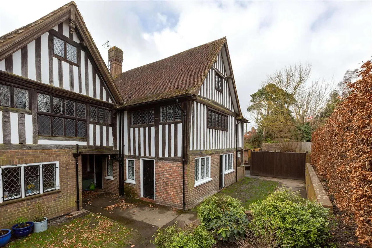 High Street, Brenchley, TN12, photo 10