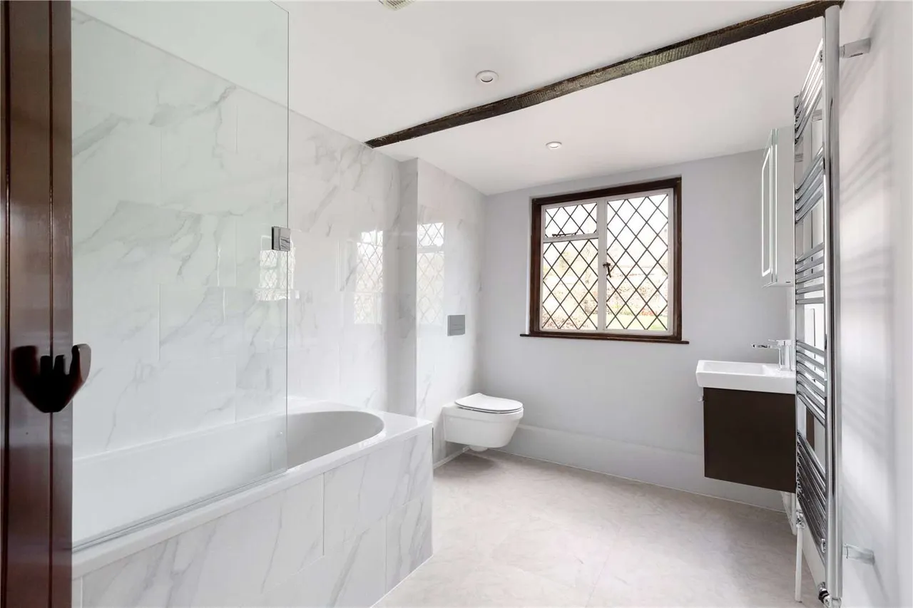 High Street, Brenchley, TN12, photo 9