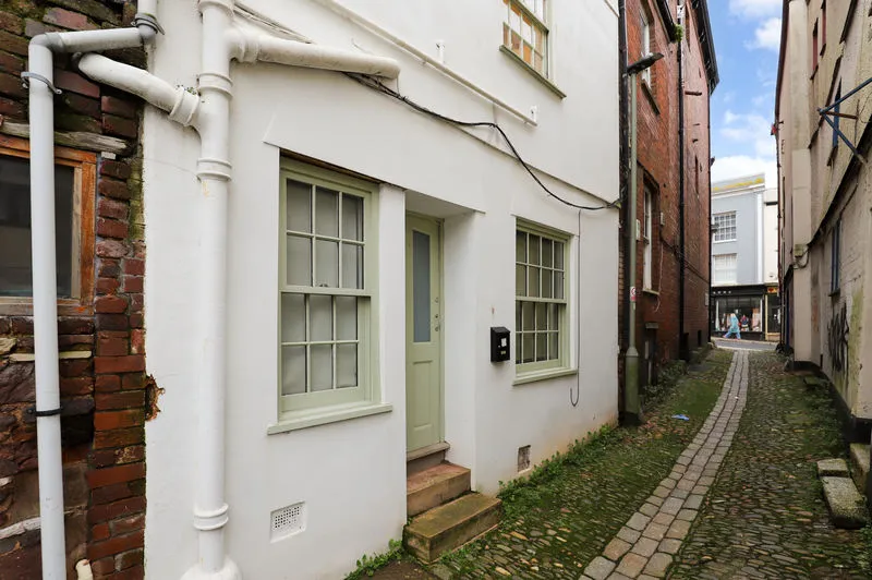Bartholomew Street West, Exeter, photo 14