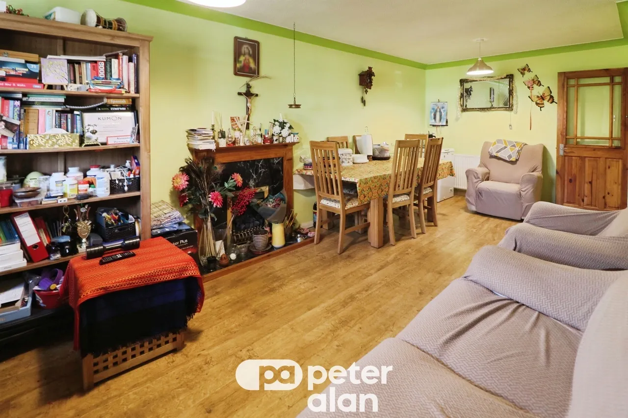 Silver Birch Close, Cardiff, CF14, photo 13