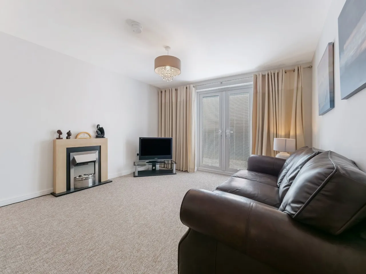 Cowan Avenue, Johnstone, Renfrewshire, PA5, photo 2