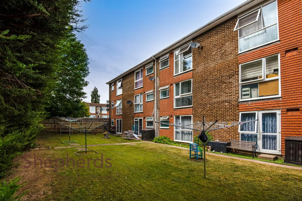 Berners Way, Broxbourne, EN10, photo 9