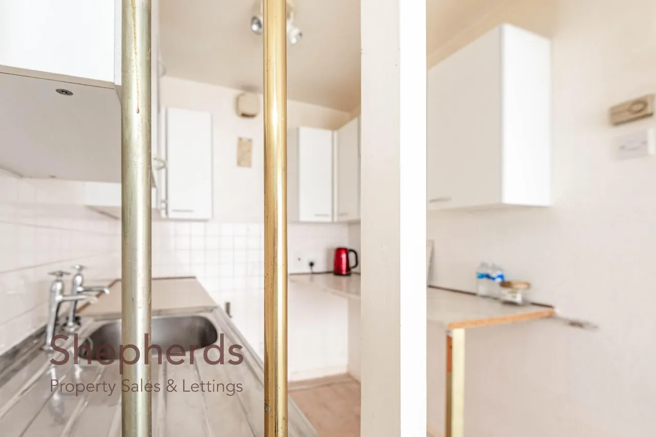 Berners Way, Broxbourne, EN10, photo 15