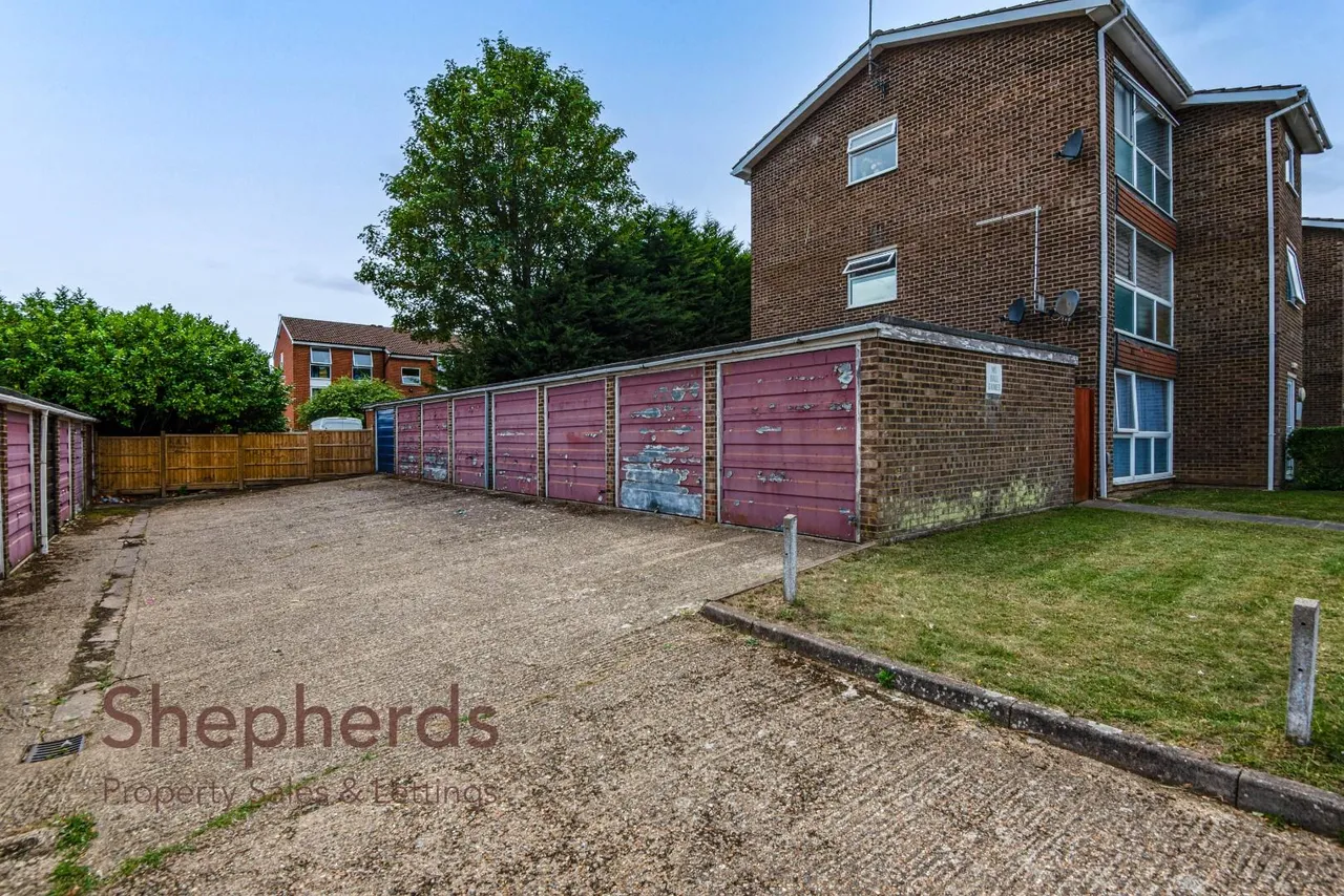 Berners Way, Broxbourne, EN10, photo 12
