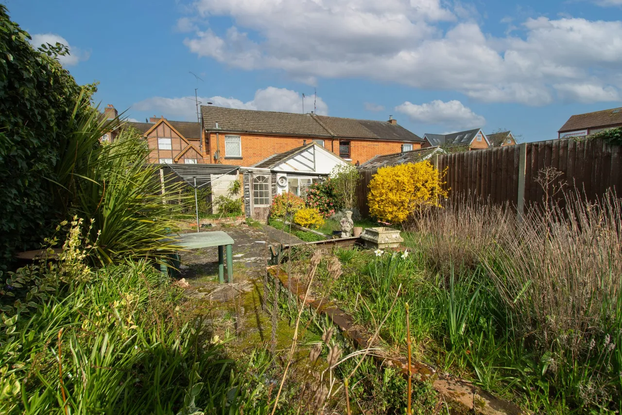 Church Road, Fleet, GU51 4NA, photo 10