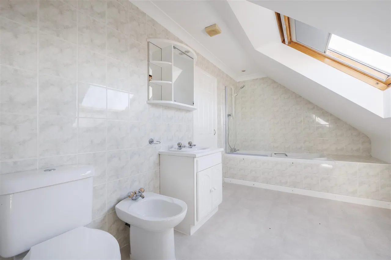 Ravensmere, Beccles, NR34, photo 7