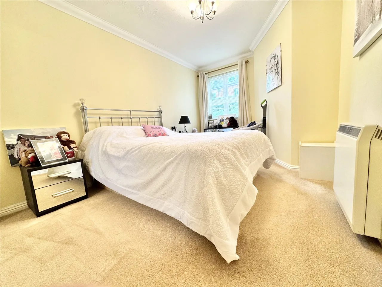 Victoria Road, Farnborough, Hampshire, GU14 7PB, photo 4