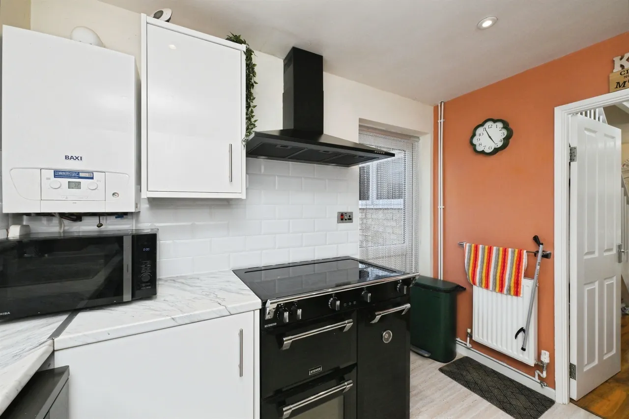 Cuttys Lane, Stevenage, photo 9