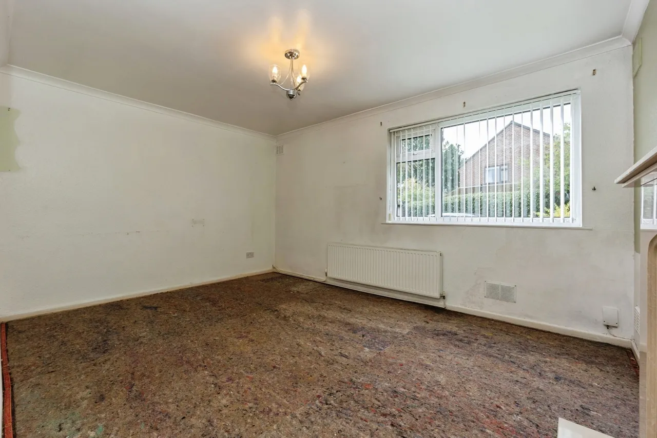 Sale, Greater Manchester, M33, photo 5