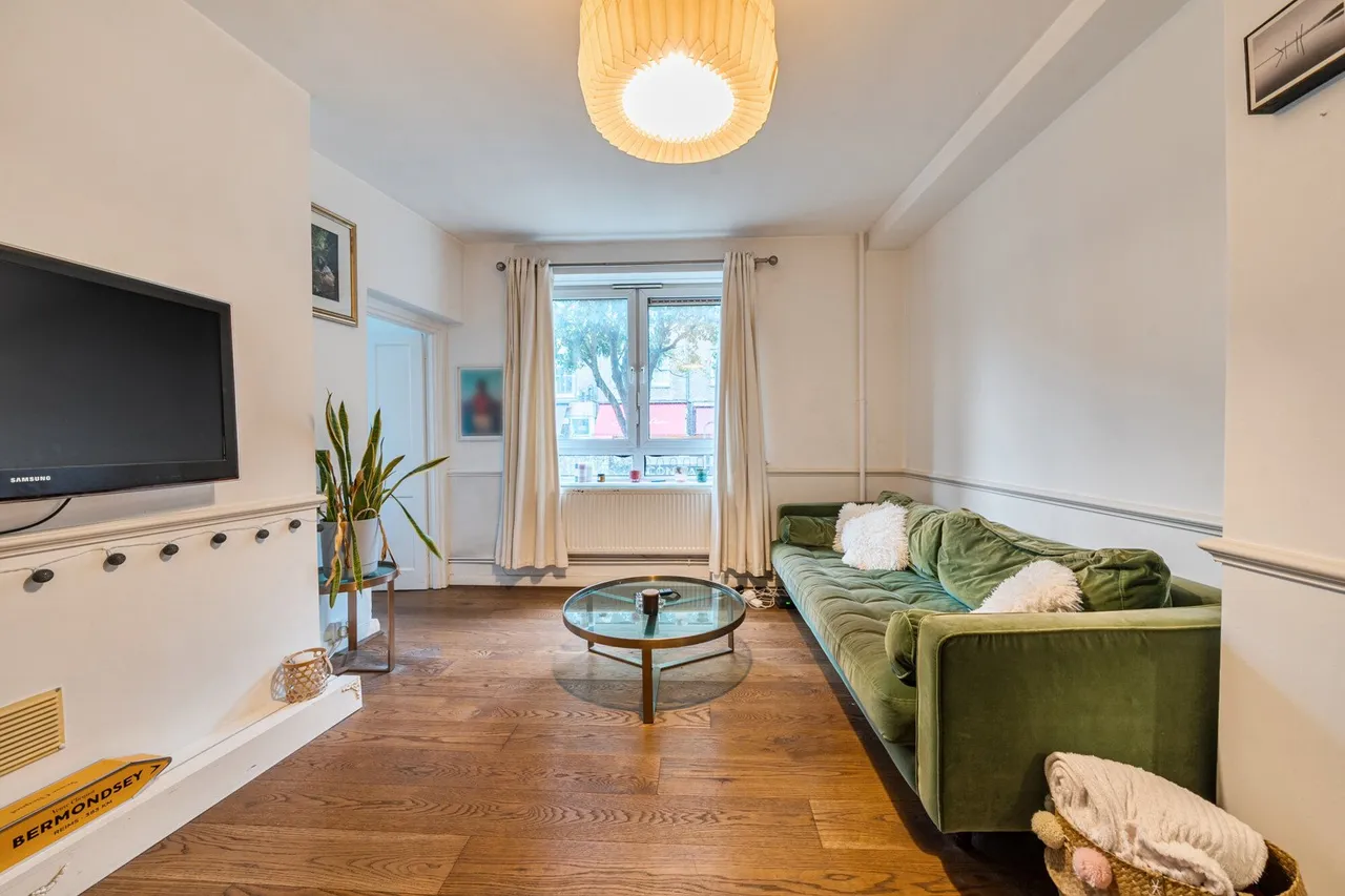 2 bed flat for sale — Whites Grounds Estate, SE1