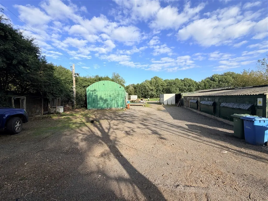 Daneshill Road, Lound, DN22, photo 11