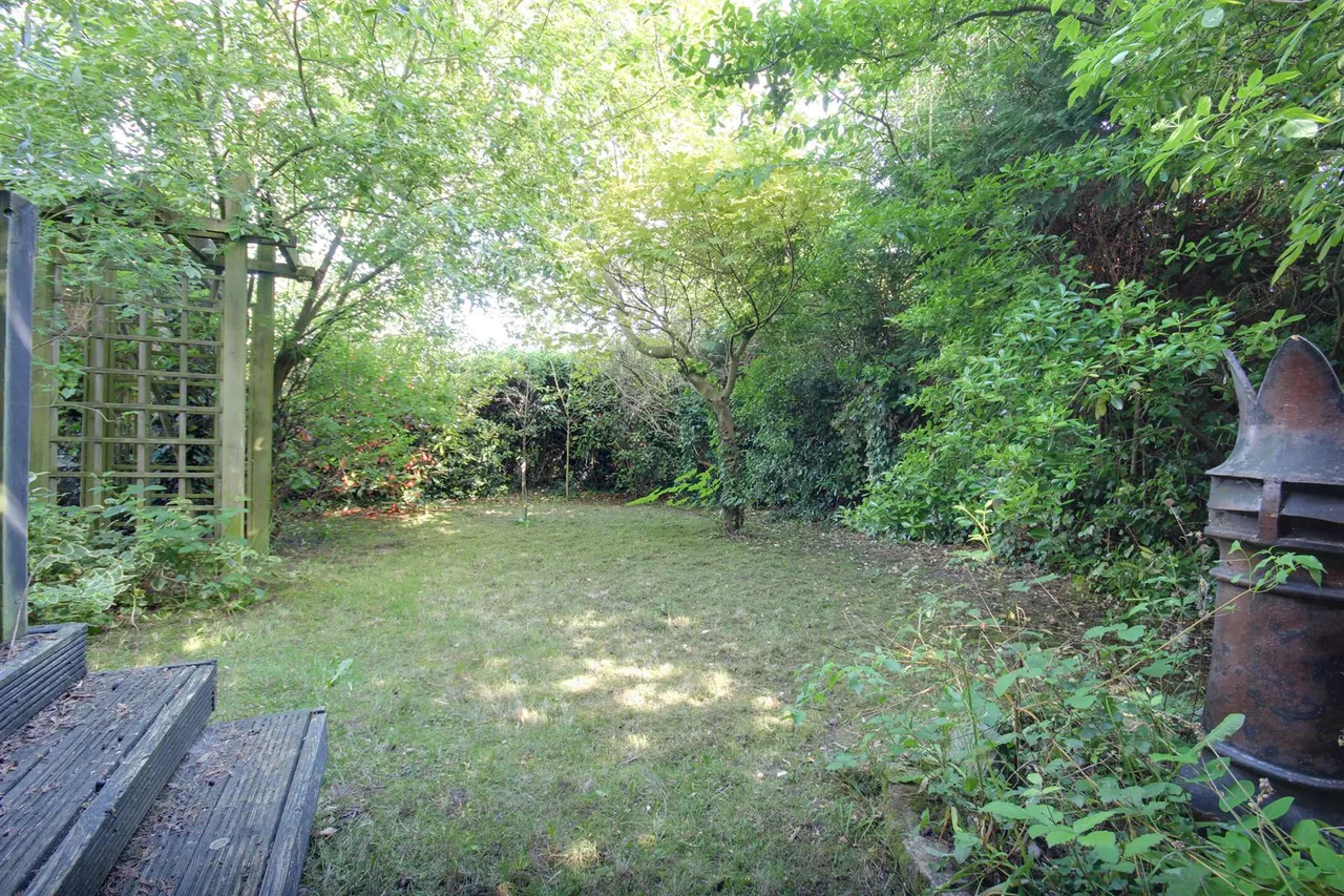 Driffield Close, Cottingham, photo 9